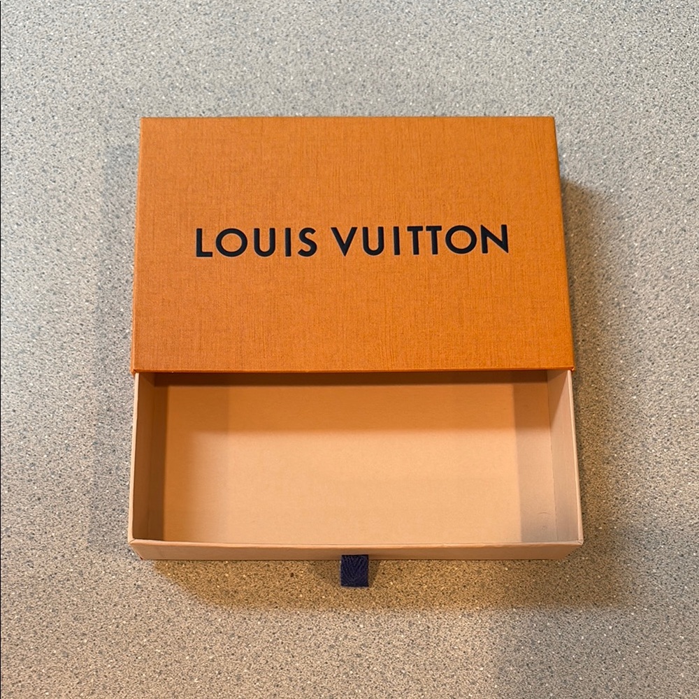Louis Vuitton Vibrant Orange Box